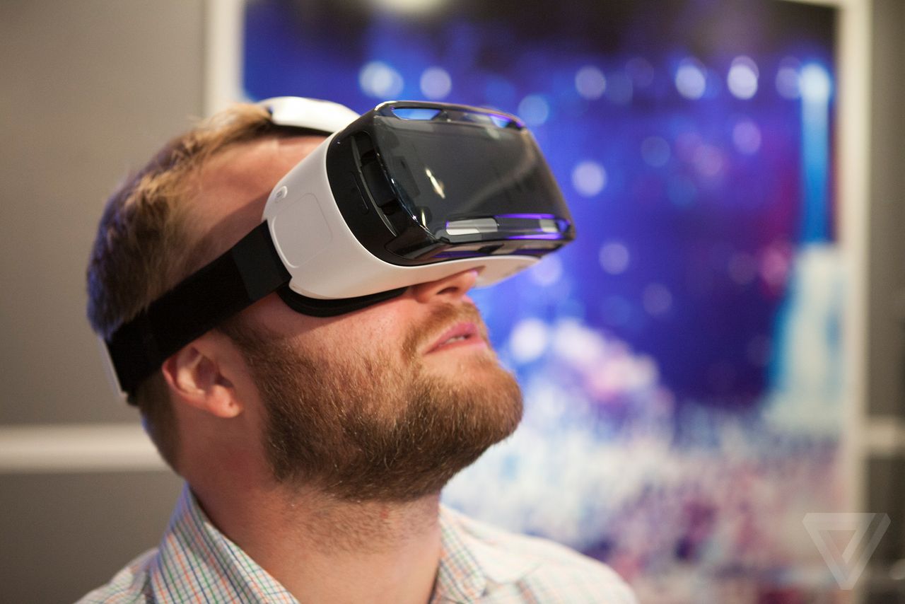 Thumbnail for Microsoft's FlashBack capable of bringing high quality VR to low-end phones